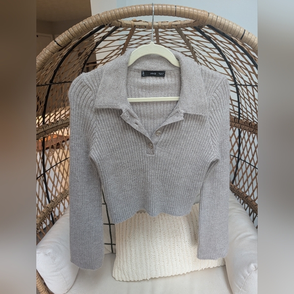 Mango Tops - ✨ Mango Knit Top